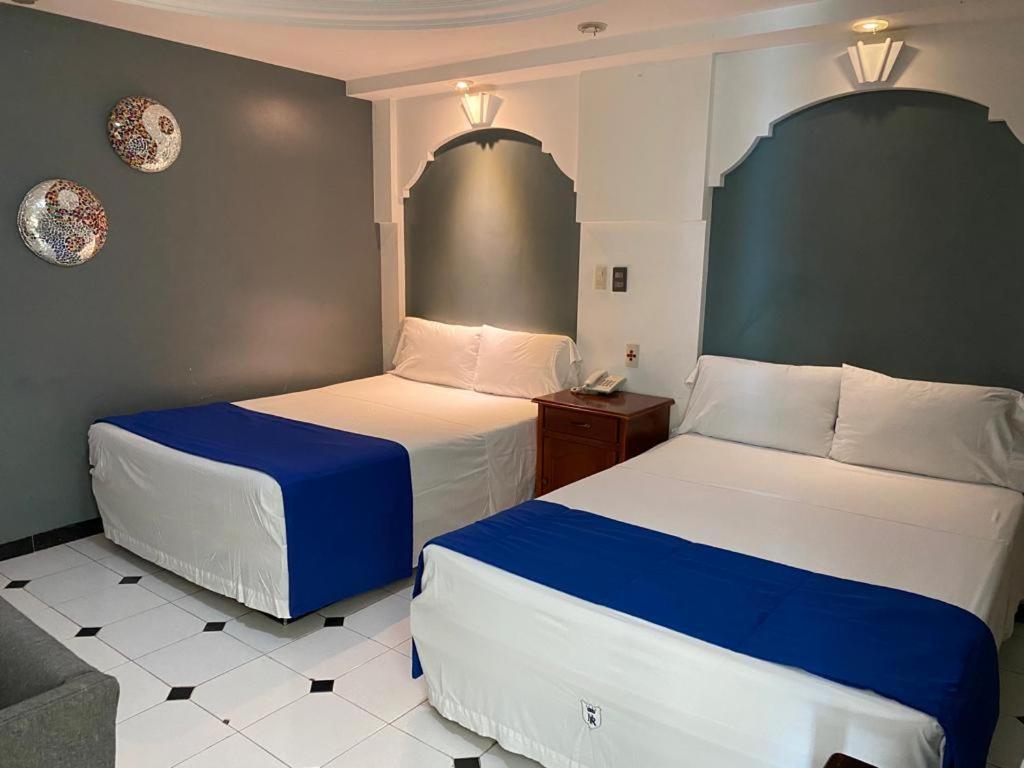Hotel Real De La Barca Bagian luar foto